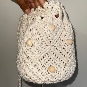 Crotchet crossbody